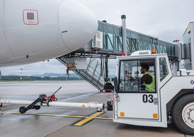 car-plane-airport