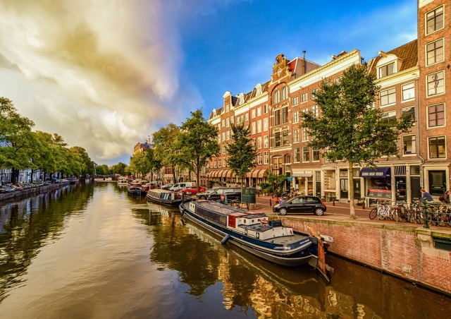 must-see-destinations-europe-amsterdam