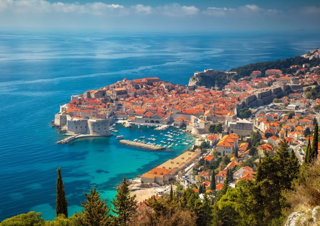 dubrovnik-beach-city-center