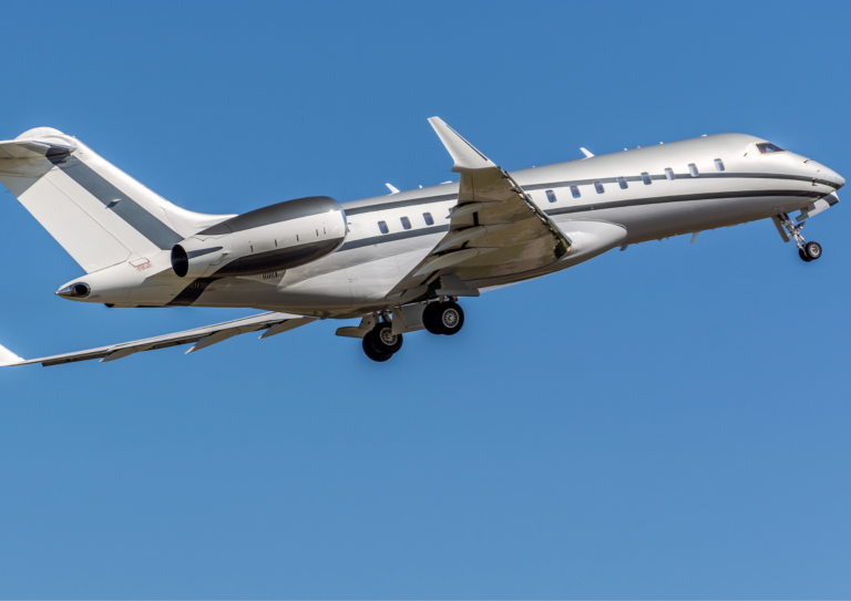 Popular-private-jet-bombardier-Global-8000