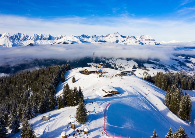 winter-destinations-in-private-jet-montagne-chalets