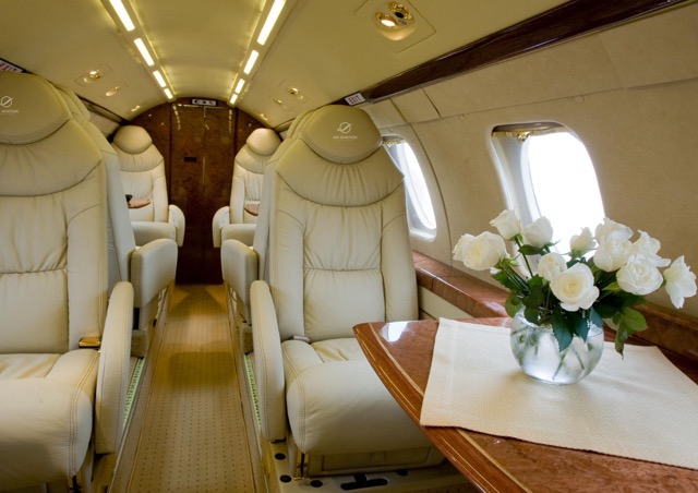 private-jet-maintenance-interior-cleaned
